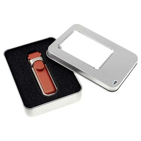 TEC105 Pendrive 4GB de Metal y Cuero