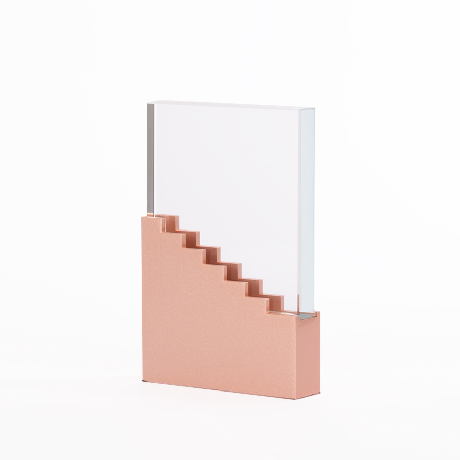 Trofeo de Acero Encobrizado y Cristal Ladder