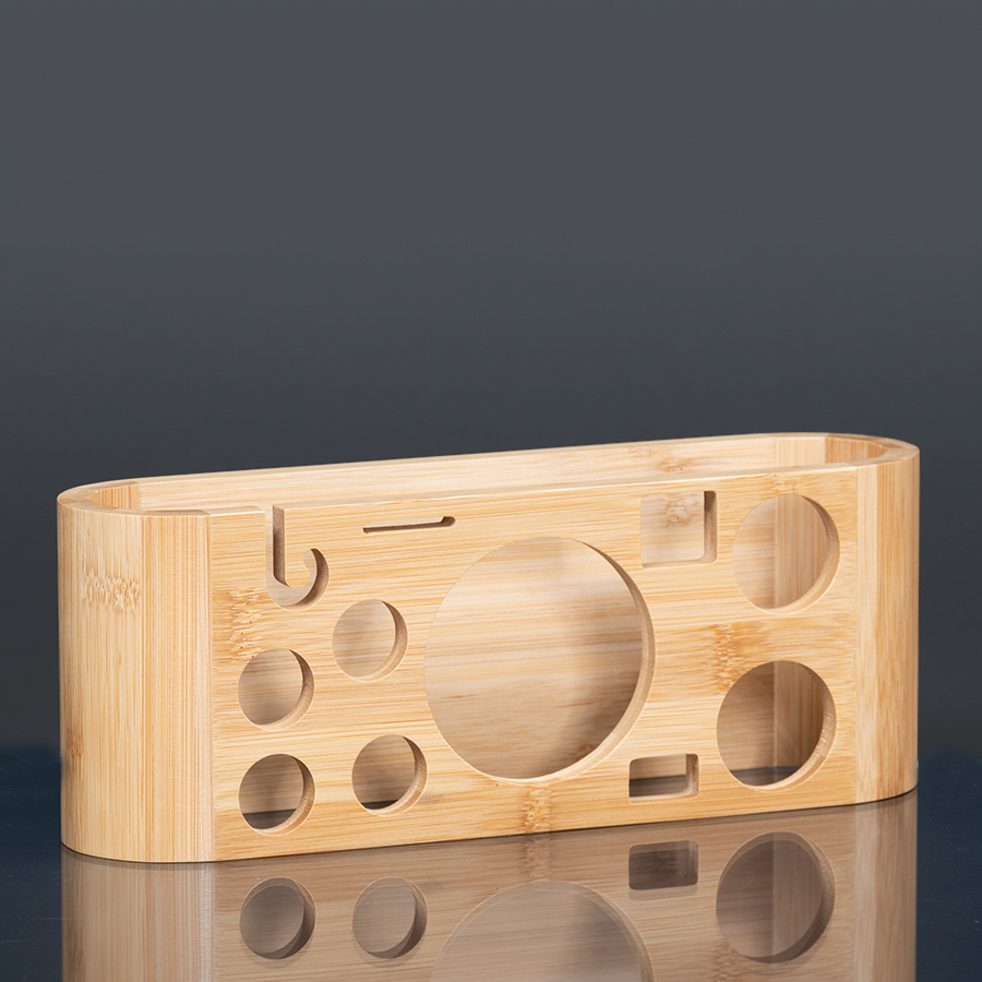 Set de cóctel 12-en-1 encobrizado, con base de Bamboo